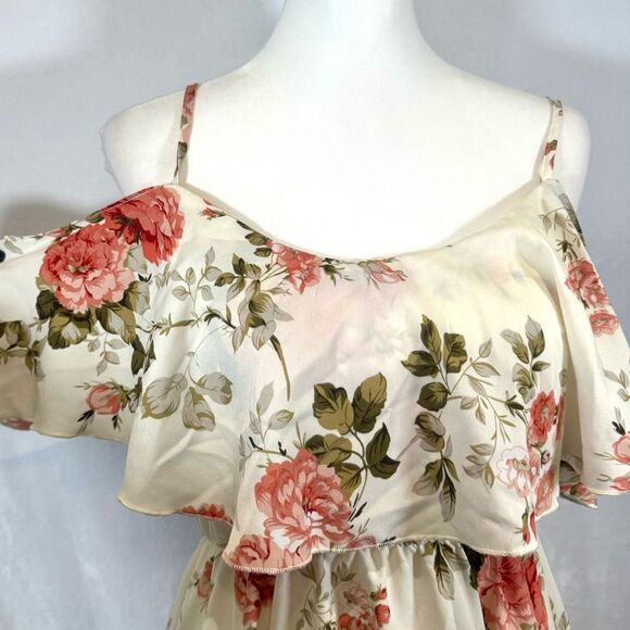White floral off shoulder ruffle sundress size 6 - Picture 5 of 8
